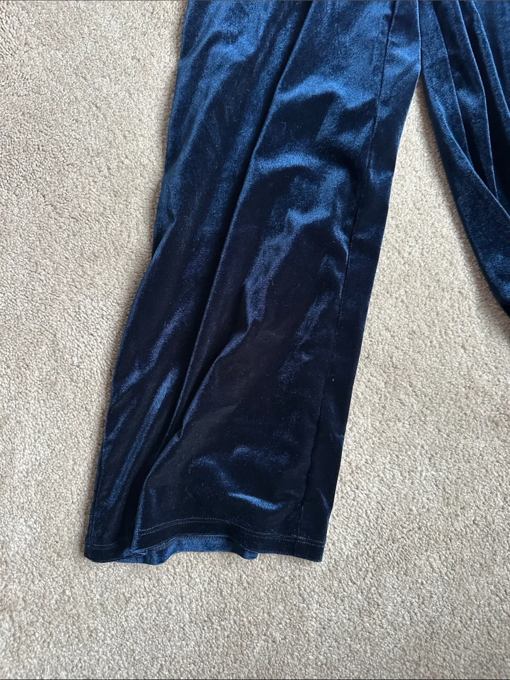 Old Navy Navy Velvet Puff-Sleeve Jumpsuit
